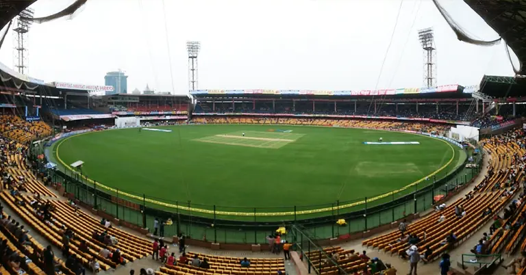 বেঙ্গালুরুর এম চেন্নাস্বামী স্টেডিয়াম